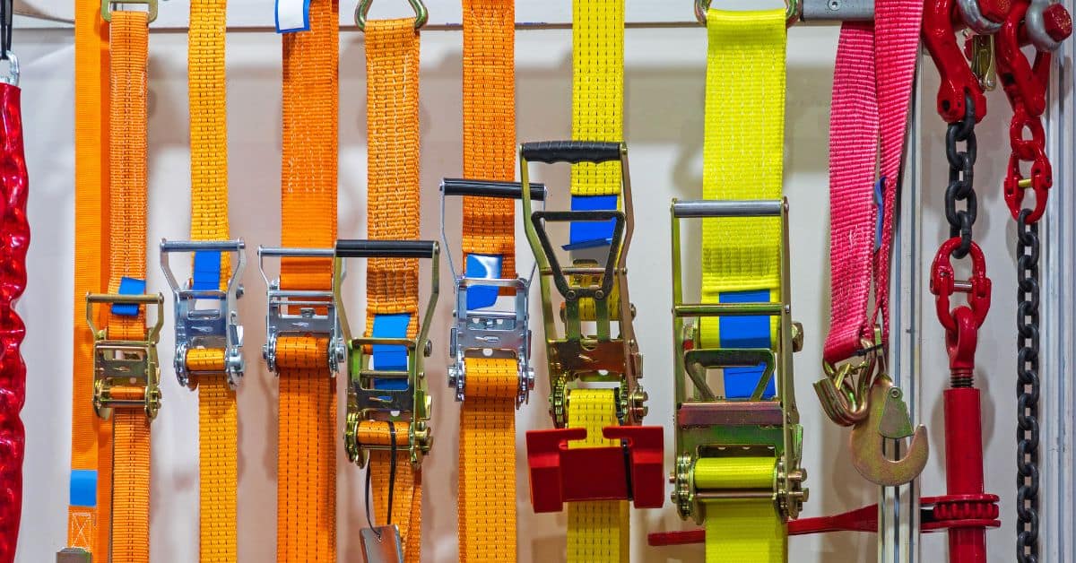 Ultimate Guide to Using Ratchet Straps Correctly