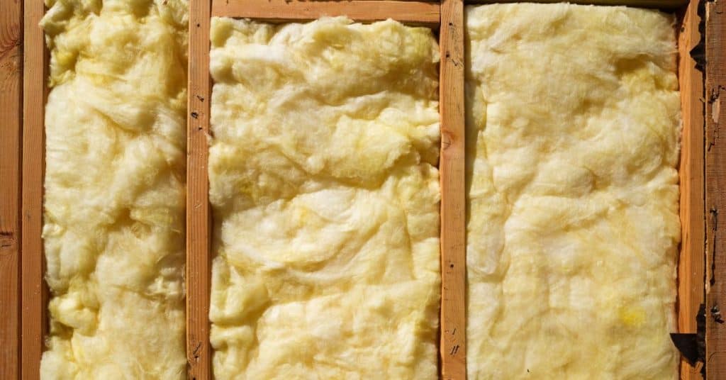 How long does fiberglass stay in your skin