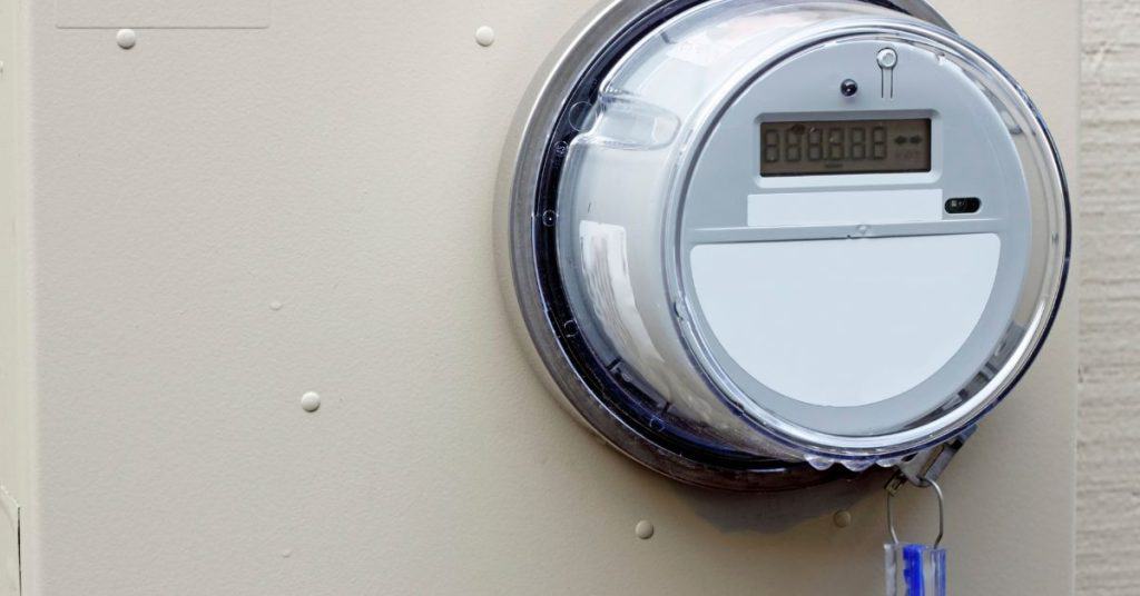 How many watts to run a house per day