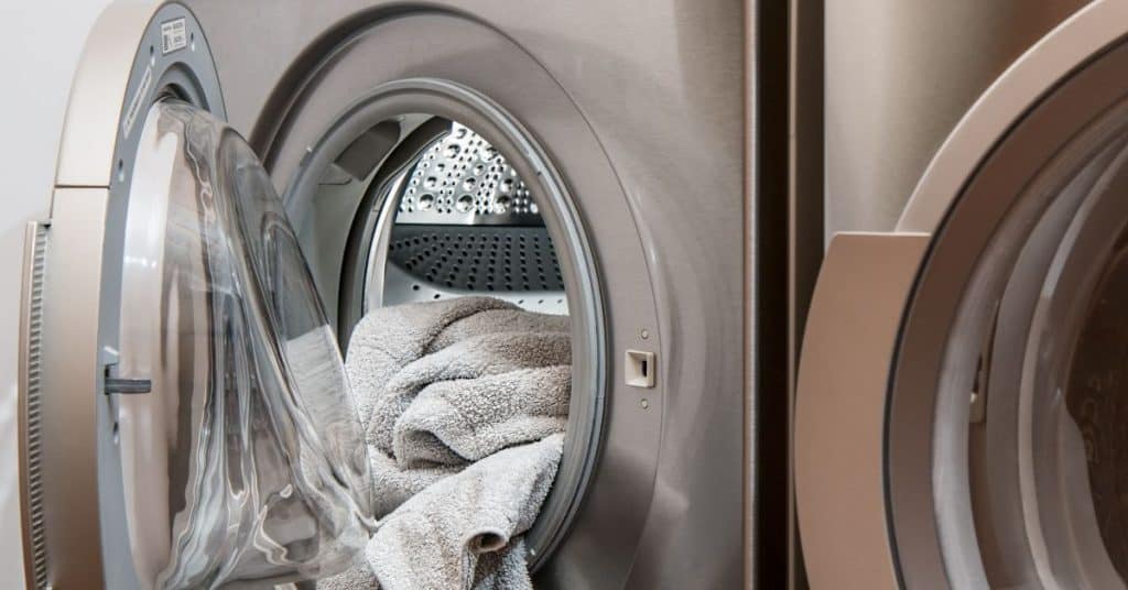 How much water does a washing machine use per load