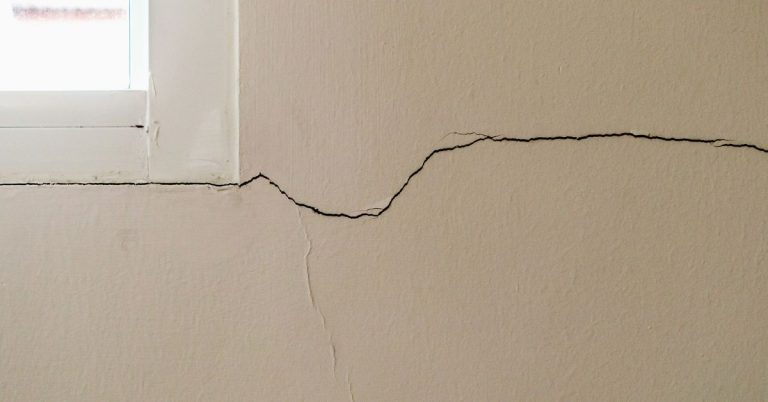 How to frame a window in a load bearing wall - craftingwithconcrete.com