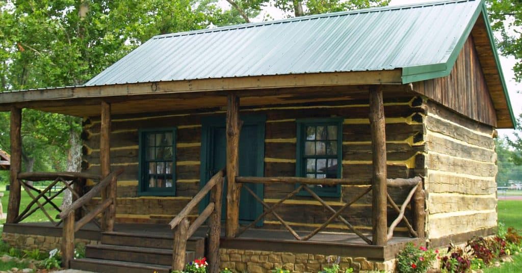 How long do log cabins last