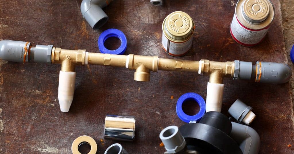 How long does it take for pvc glue to dry