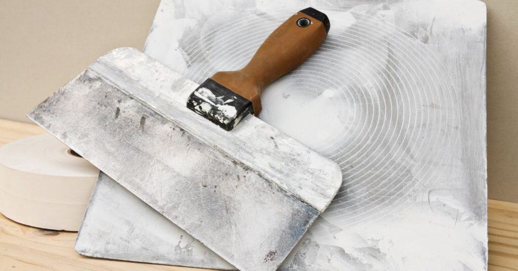 How to fix bubbles in drywall tape