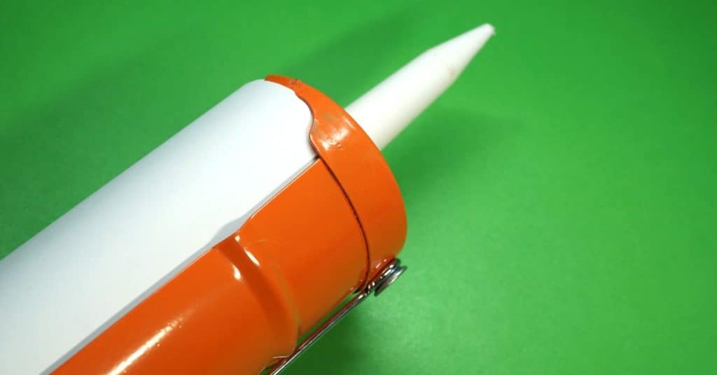 How to get caulk off hands