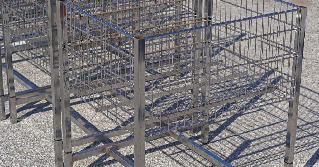 How to remove wire shelving