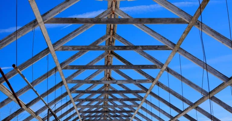 What are rafters in a roof - craftingwithconcrete.com