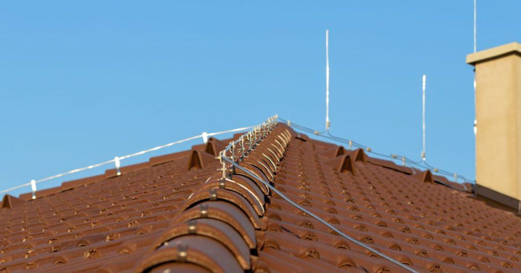 Do Metal Roofs Attract Lightning? 5 Key Facts to Know