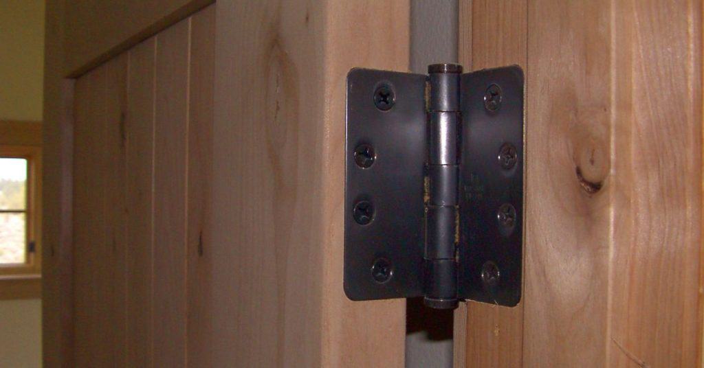 How to measure door hinges - craftingwithconcrete.com