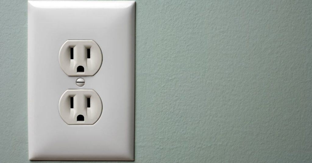 how-to-paint-outlet-covers-easy-diy-home-improvement-guide
