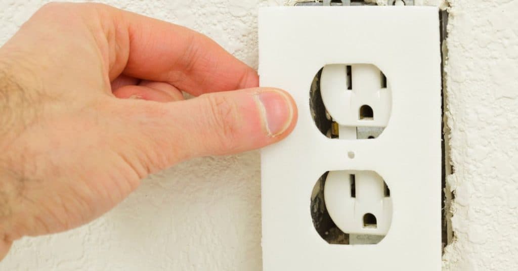 How to Paint Outlet Covers Easy DIY Home Improvement Guide