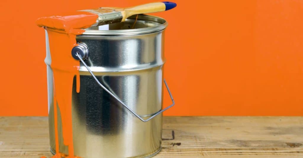 How Much Does a Can of Paint Weigh? Find Out Here ...
