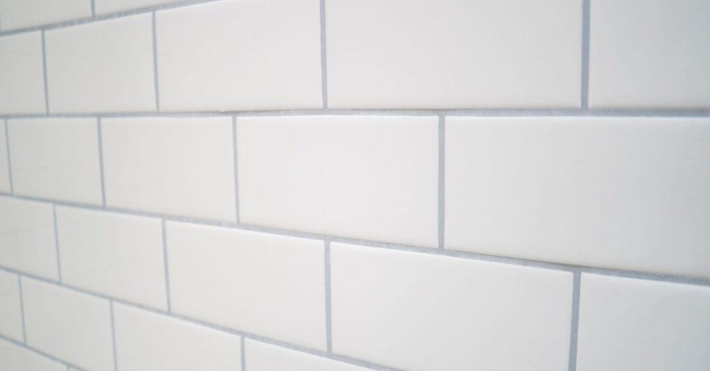 Best Trowel Size for 3×6 Subway Tile Installation ...