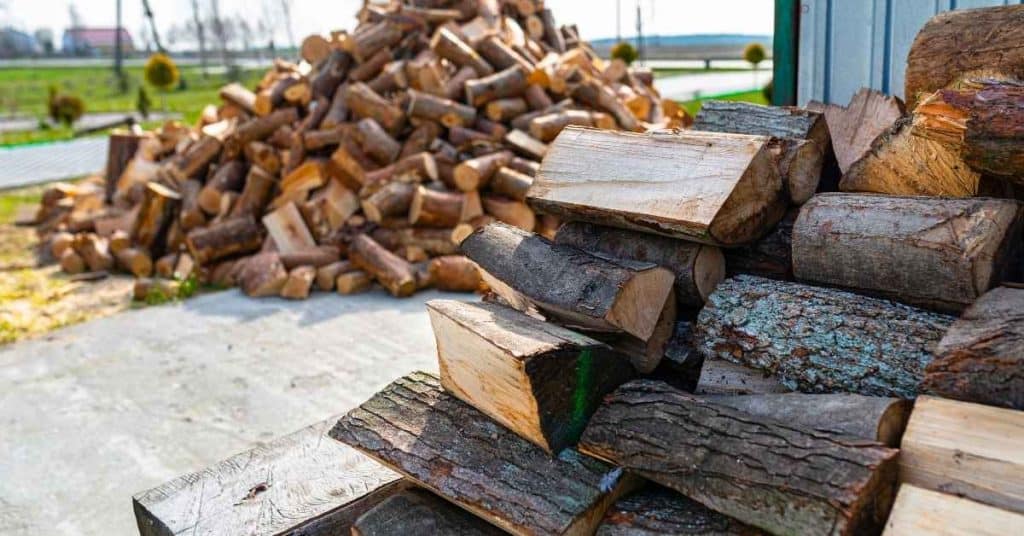 Understanding Firewood Pieces in a Cord