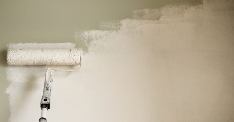 Best Paint for Wallpaper Overlays - Expert Advice ...