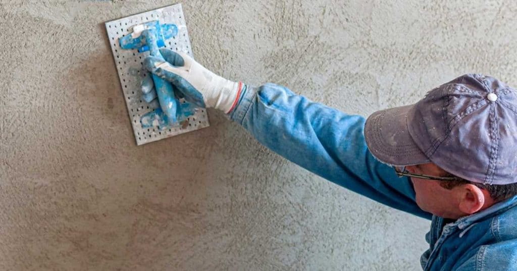 Stucco Homes: DIY Guide, Tools, and Common Mistakes